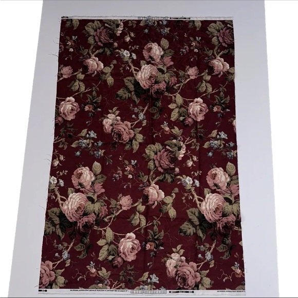 Richloom Brick Red Floral Rose Fabric Woven Home Decor 1 Yard 53.5 Width - Picture 2 of 9